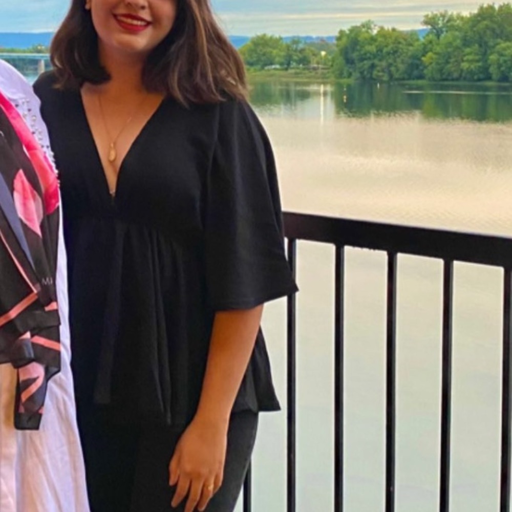 Plunge line formal top Large